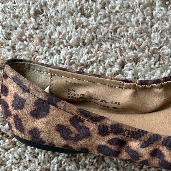 Mossimo Supply Co Animal Print Flats | Animal Print Shoes | Animal Print | - Picture 3 of 6